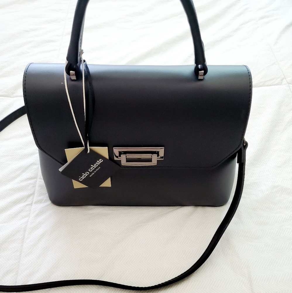 Modern messenger bag